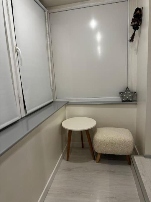 Studio Cozy Piata Victoriei Apartment Bucharest Exterior photo